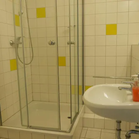 Appartments Und In Der Acke * Lassan